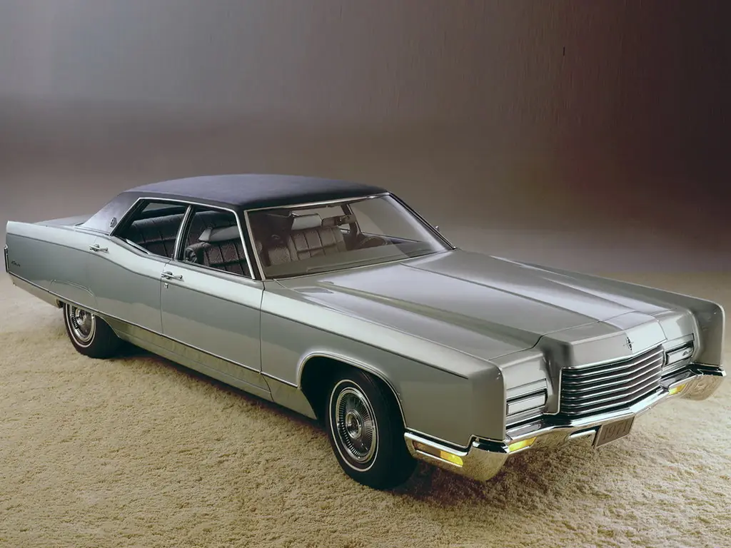 Lincoln Continental (53A) 5 поколение, седан (1969 - 1972)